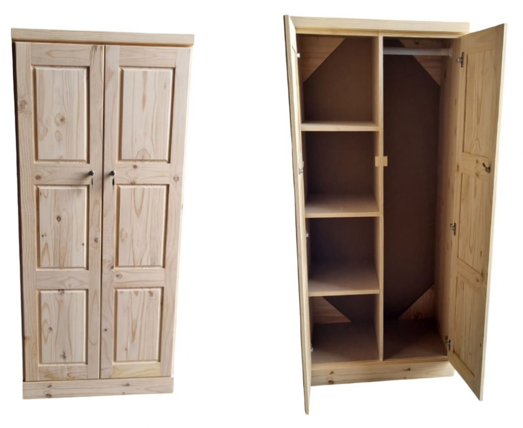 2 DOOR ROBE
